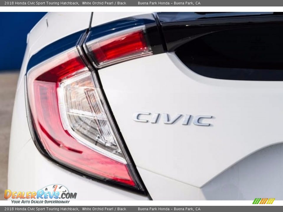 2018 Honda Civic Sport Touring Hatchback White Orchid Pearl / Black Photo #3