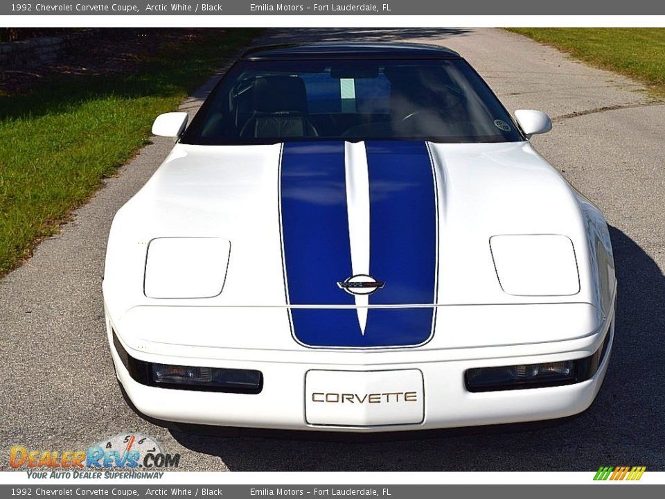 1992 Chevrolet Corvette Coupe Arctic White / Black Photo #8