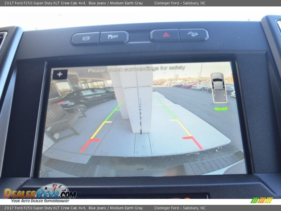 2017 Ford F250 Super Duty XLT Crew Cab 4x4 Blue Jeans / Medium Earth Gray Photo #14