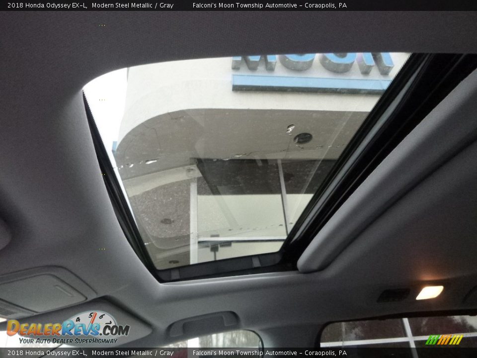 2018 Honda Odyssey EX-L Modern Steel Metallic / Gray Photo #13