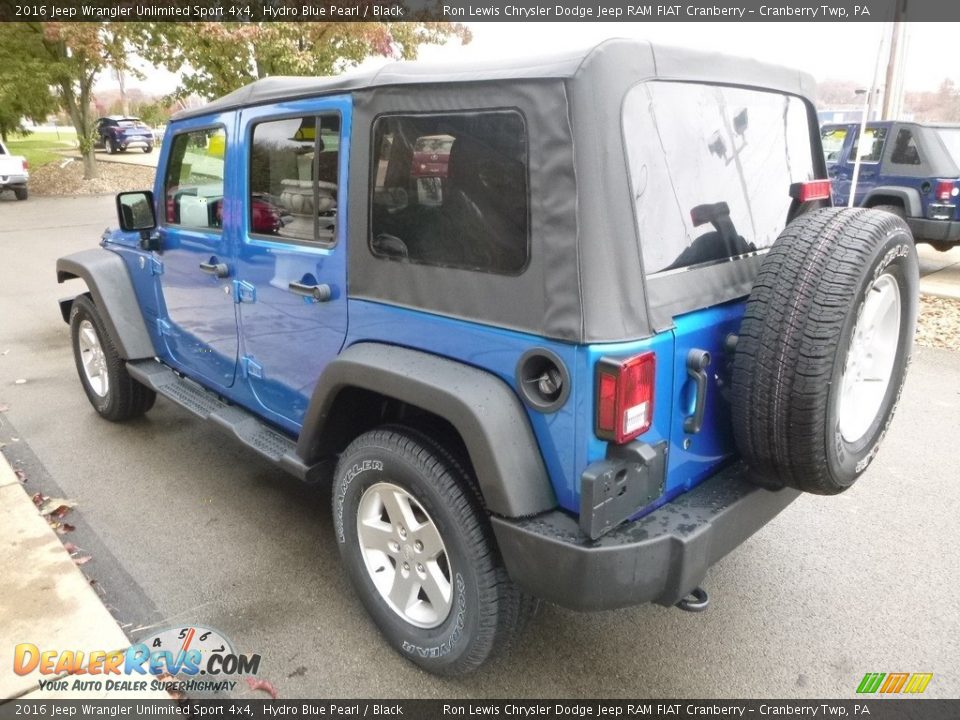 2016 Jeep Wrangler Unlimited Sport 4x4 Hydro Blue Pearl / Black Photo #7