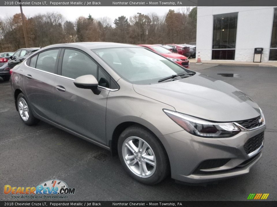 2018 Chevrolet Cruze LT Pepperdust Metallic / Jet Black Photo #7