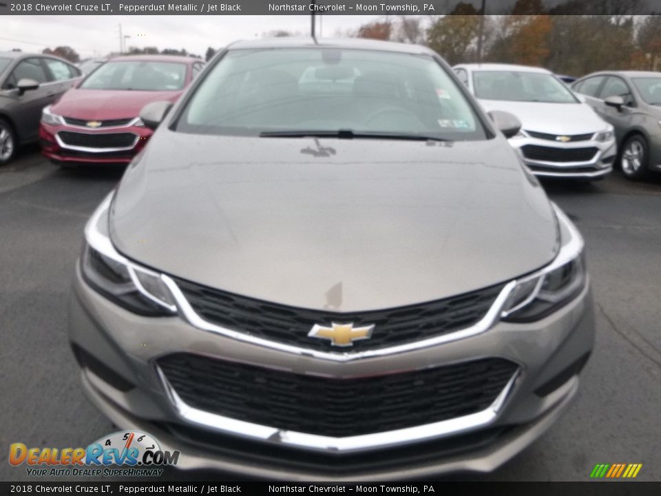 2018 Chevrolet Cruze LT Pepperdust Metallic / Jet Black Photo #8
