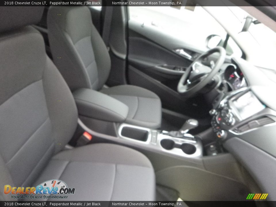 2018 Chevrolet Cruze LT Pepperdust Metallic / Jet Black Photo #10