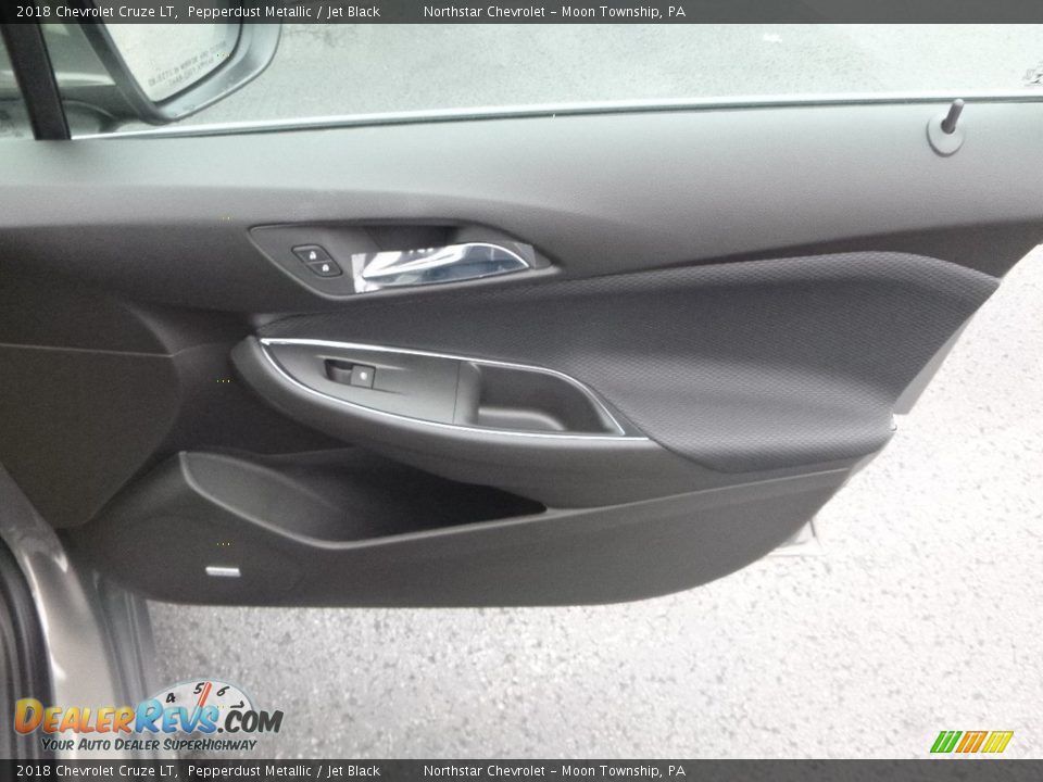 2018 Chevrolet Cruze LT Pepperdust Metallic / Jet Black Photo #13
