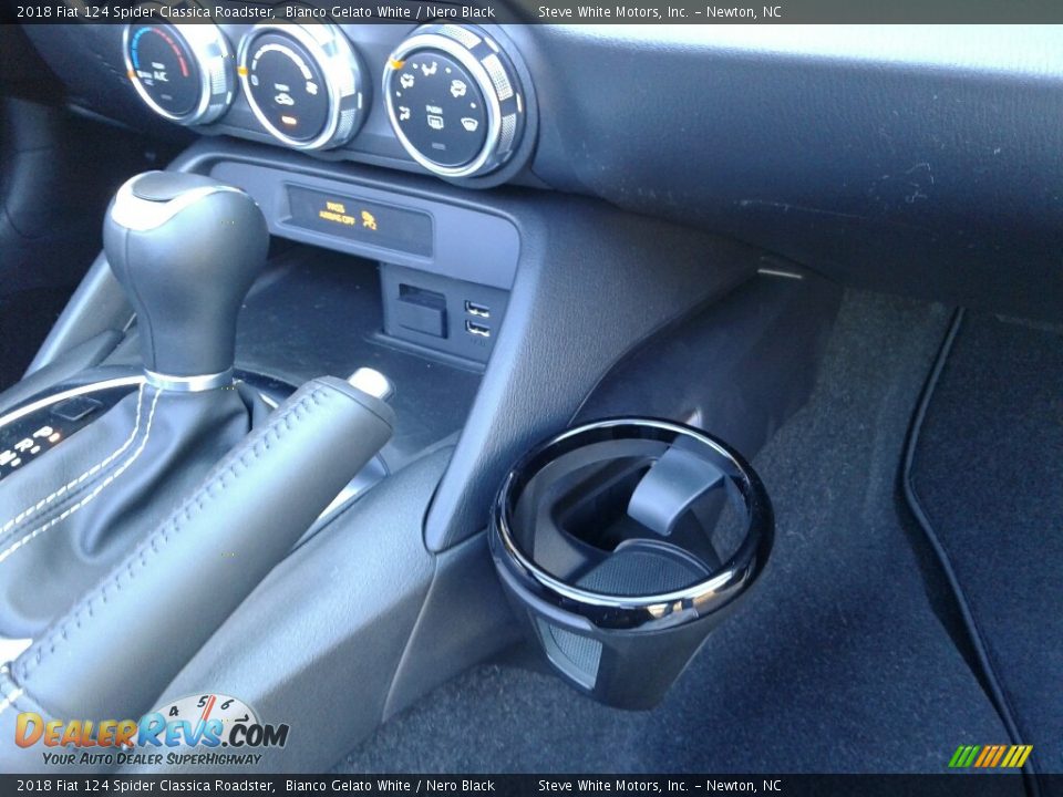 2018 Fiat 124 Spider Classica Roadster Bianco Gelato White / Nero Black Photo #26