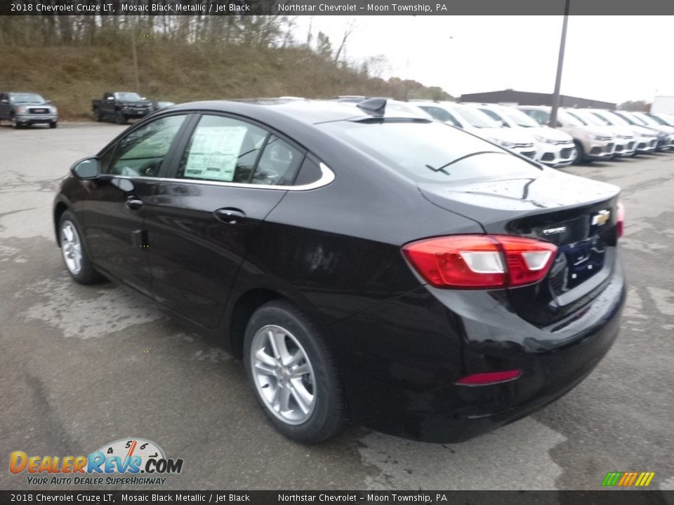 2018 Chevrolet Cruze LT Mosaic Black Metallic / Jet Black Photo #3