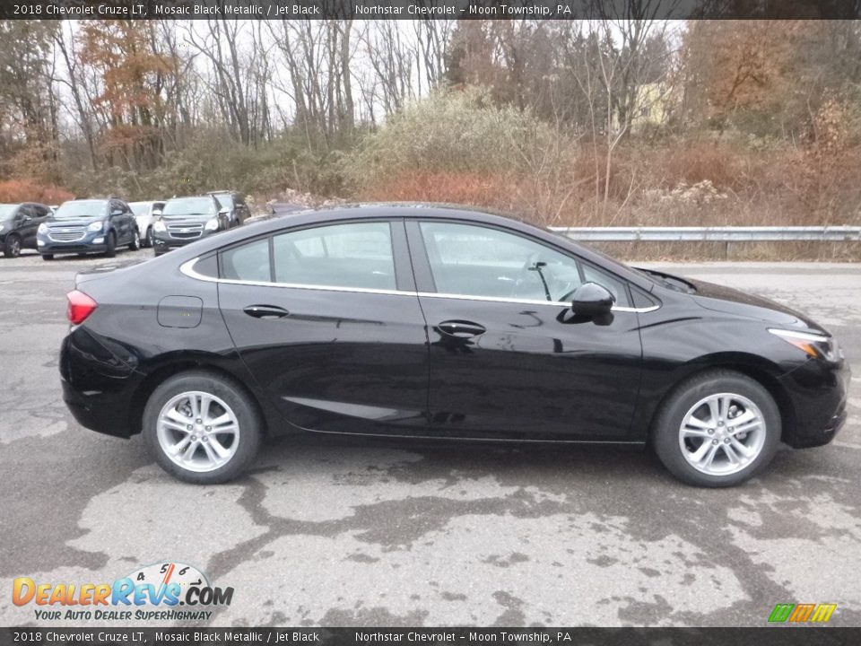 2018 Chevrolet Cruze LT Mosaic Black Metallic / Jet Black Photo #6