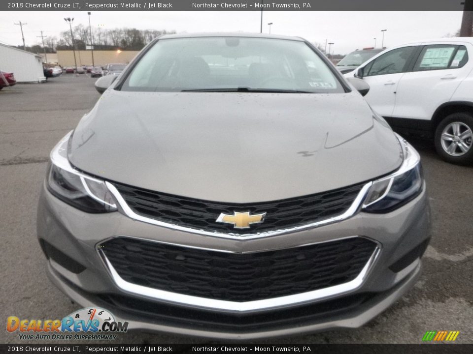 2018 Chevrolet Cruze LT Pepperdust Metallic / Jet Black Photo #8