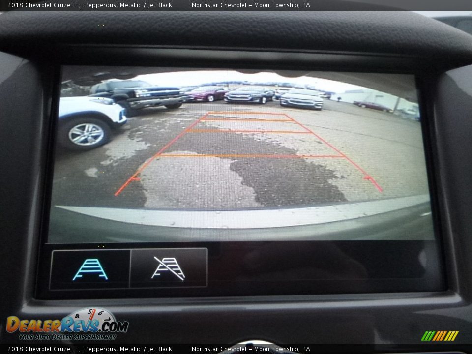 2018 Chevrolet Cruze LT Pepperdust Metallic / Jet Black Photo #20