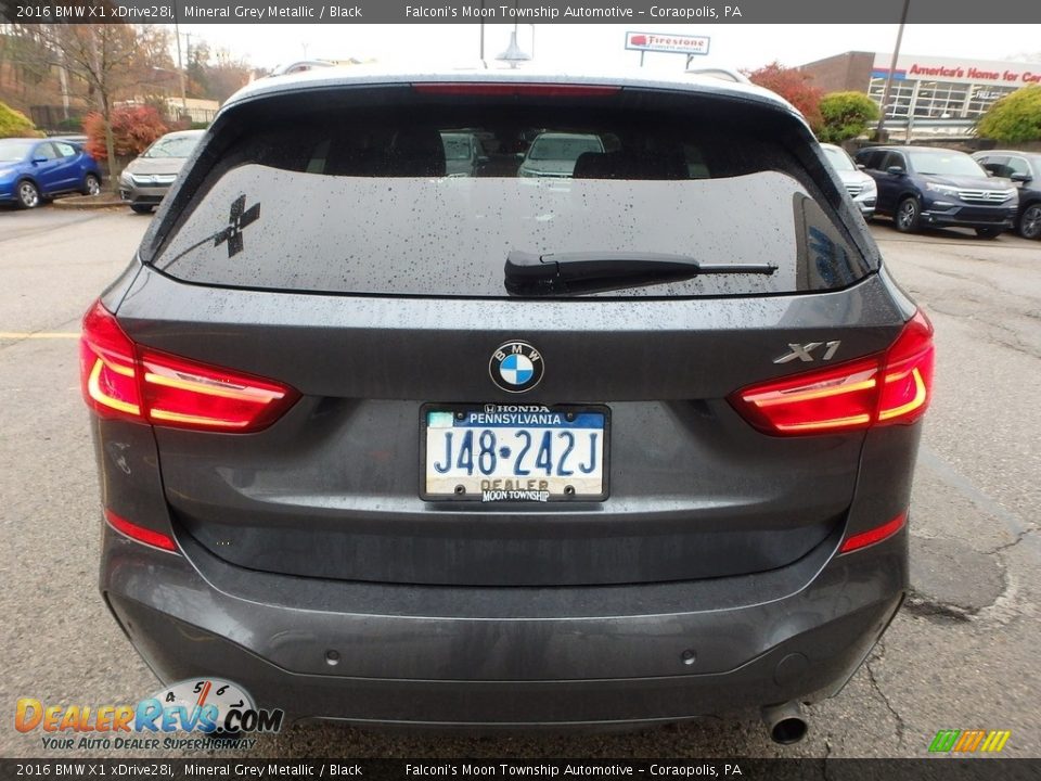 2016 BMW X1 xDrive28i Mineral Grey Metallic / Black Photo #4