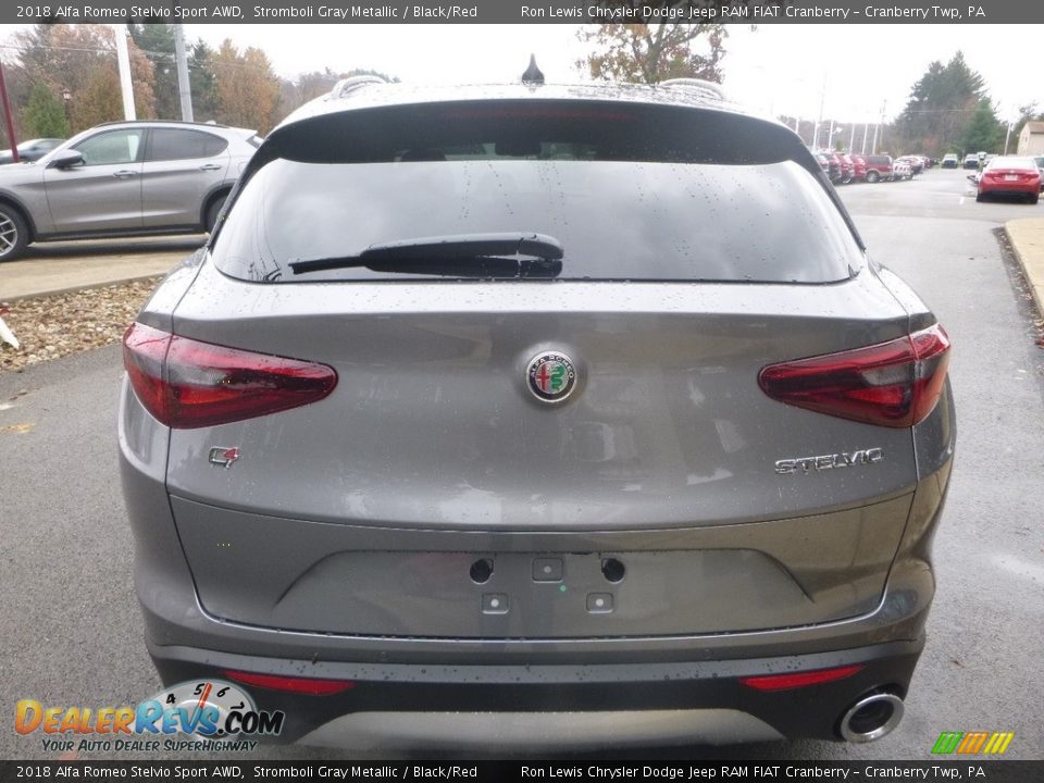 2018 Alfa Romeo Stelvio Sport AWD Stromboli Gray Metallic / Black/Red Photo #6