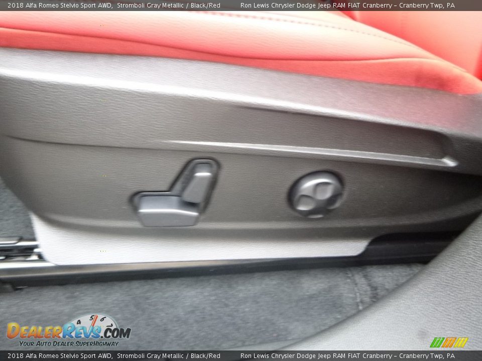 2018 Alfa Romeo Stelvio Sport AWD Stromboli Gray Metallic / Black/Red Photo #21