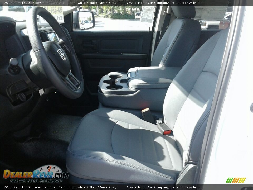 2018 Ram 1500 Tradesman Quad Cab Bright White / Black/Diesel Gray Photo #9