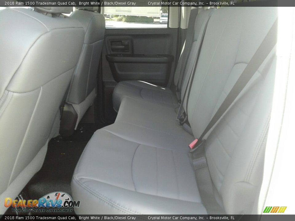 2018 Ram 1500 Tradesman Quad Cab Bright White / Black/Diesel Gray Photo #10
