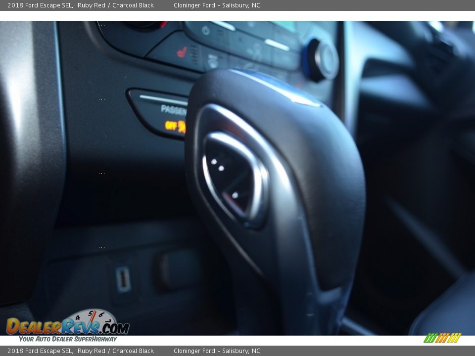 2018 Ford Escape SEL Ruby Red / Charcoal Black Photo #18