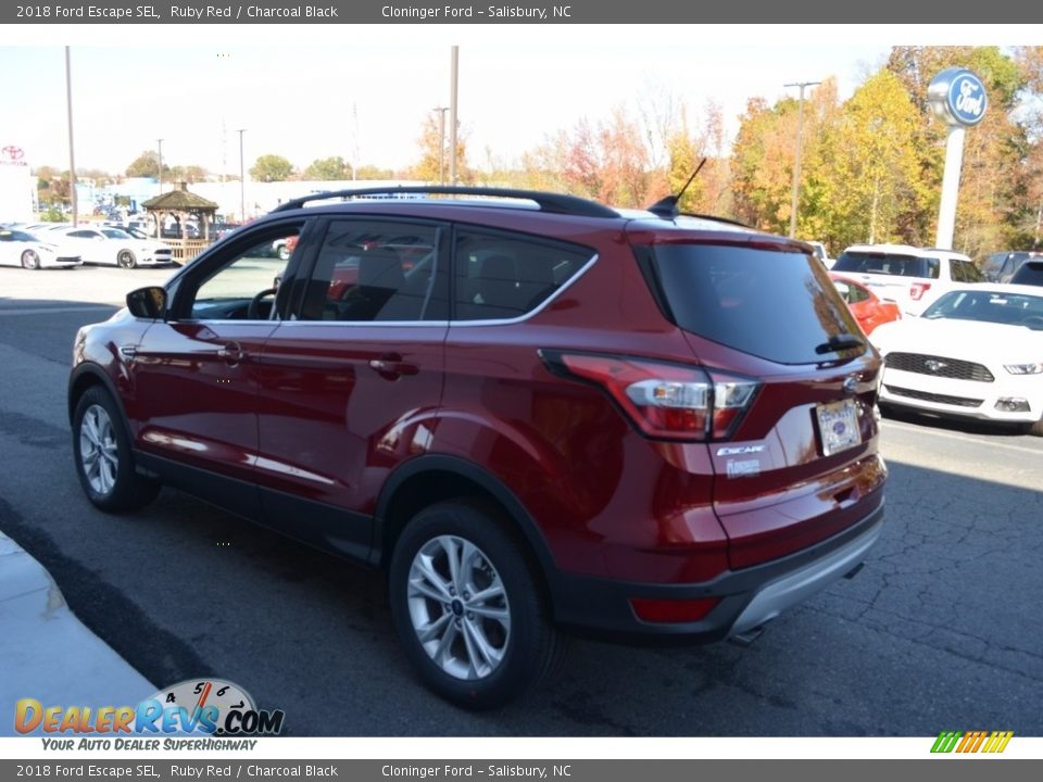 2018 Ford Escape SEL Ruby Red / Charcoal Black Photo #22