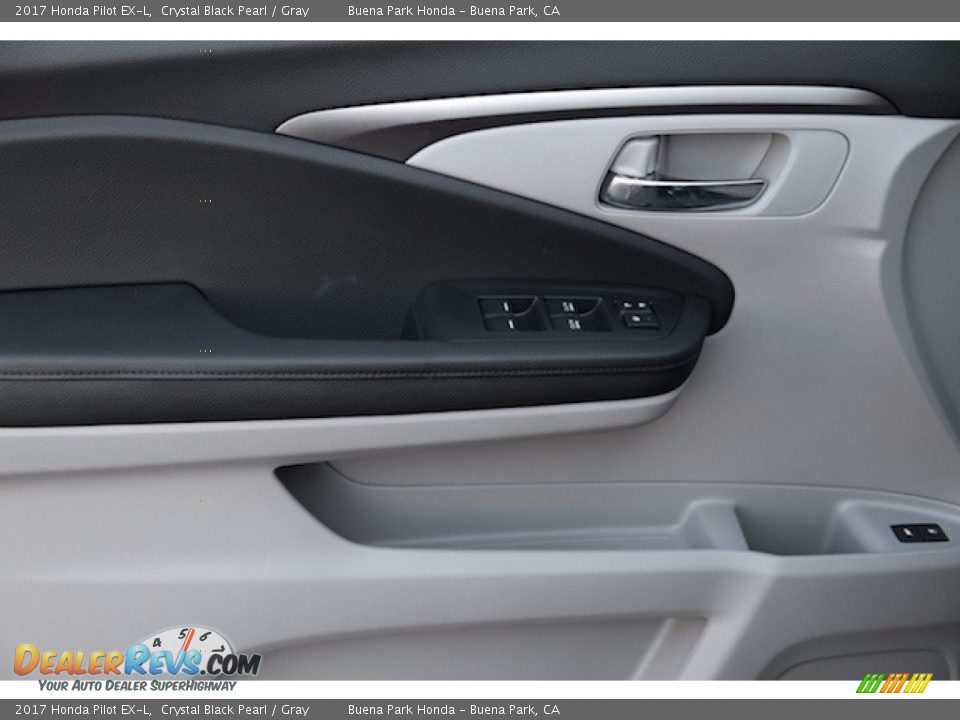 2017 Honda Pilot EX-L Crystal Black Pearl / Gray Photo #8