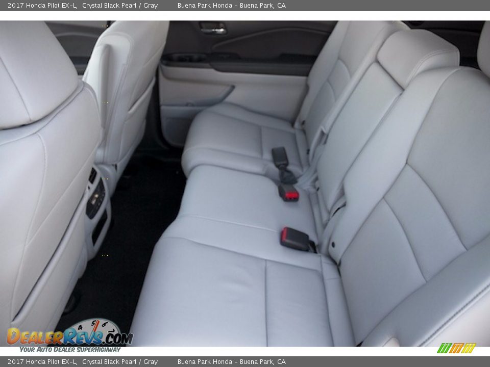 2017 Honda Pilot EX-L Crystal Black Pearl / Gray Photo #12