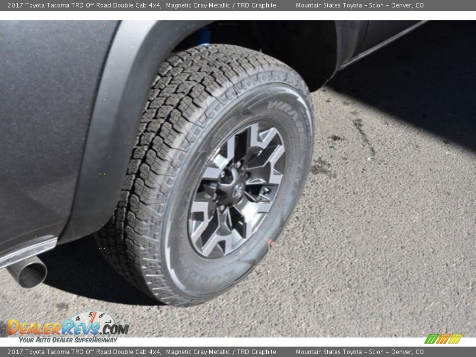 2017 Toyota Tacoma TRD Off Road Double Cab 4x4 Magnetic Gray Metallic / TRD Graphite Photo #9