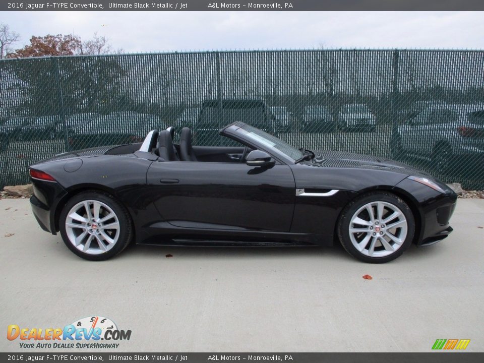 2016 Jaguar F-TYPE Convertible Ultimate Black Metallic / Jet Photo #2