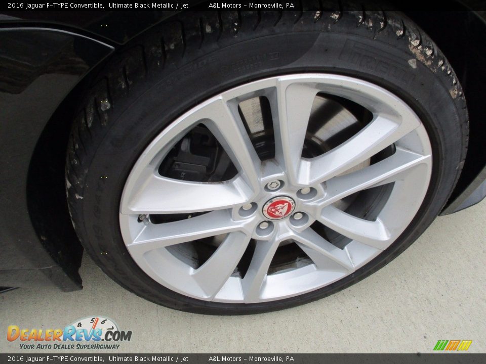 2016 Jaguar F-TYPE Convertible Ultimate Black Metallic / Jet Photo #6