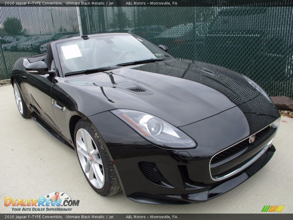 2016 Jaguar F-TYPE Convertible Ultimate Black Metallic / Jet Photo #7