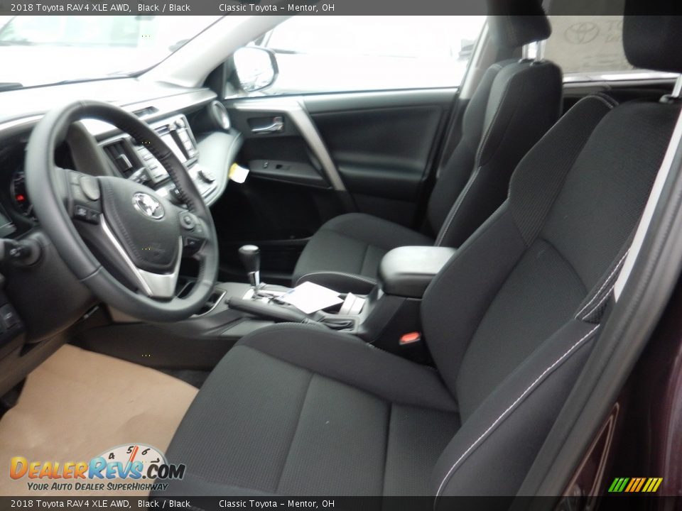2018 Toyota RAV4 XLE AWD Black / Black Photo #3