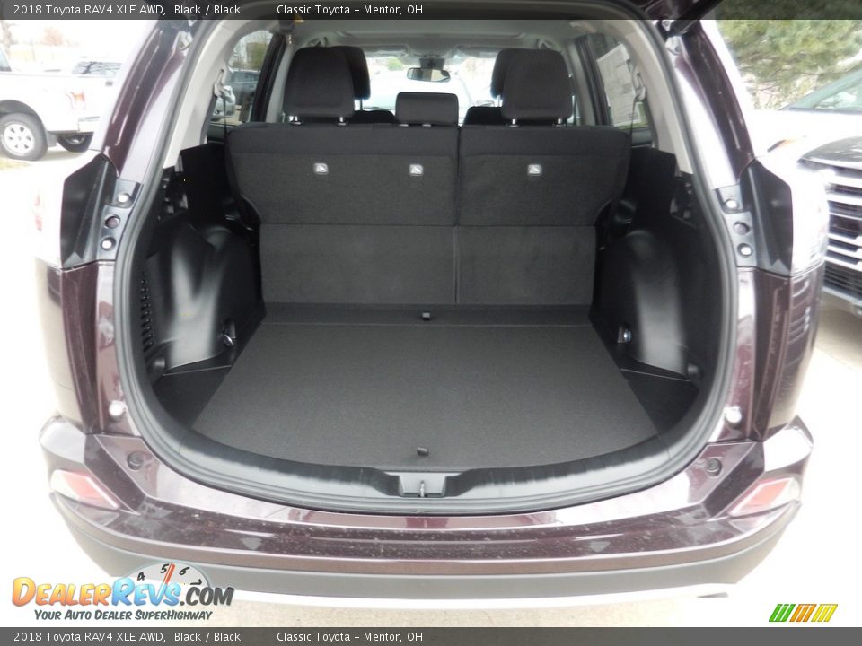 2018 Toyota RAV4 XLE AWD Black / Black Photo #6