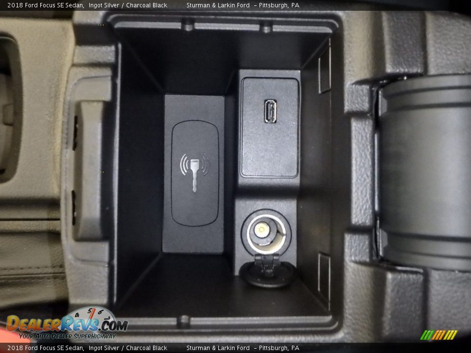 2018 Ford Focus SE Sedan Ingot Silver / Charcoal Black Photo #14