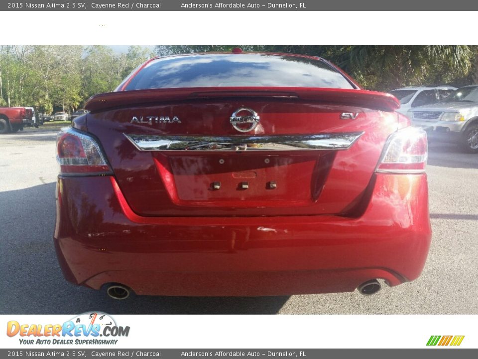 2015 Nissan Altima 2.5 SV Cayenne Red / Charcoal Photo #4