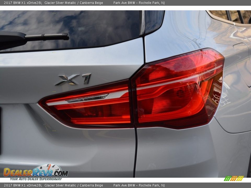 2017 BMW X1 xDrive28i Glacier Silver Metallic / Canberra Beige Photo #22