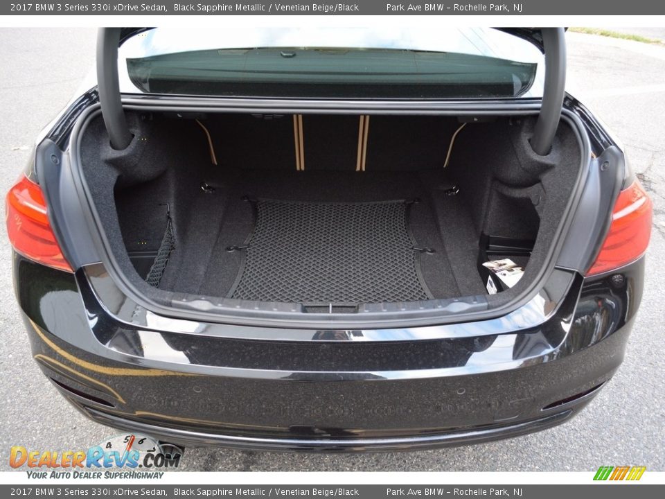 2017 BMW 3 Series 330i xDrive Sedan Black Sapphire Metallic / Venetian Beige/Black Photo #22