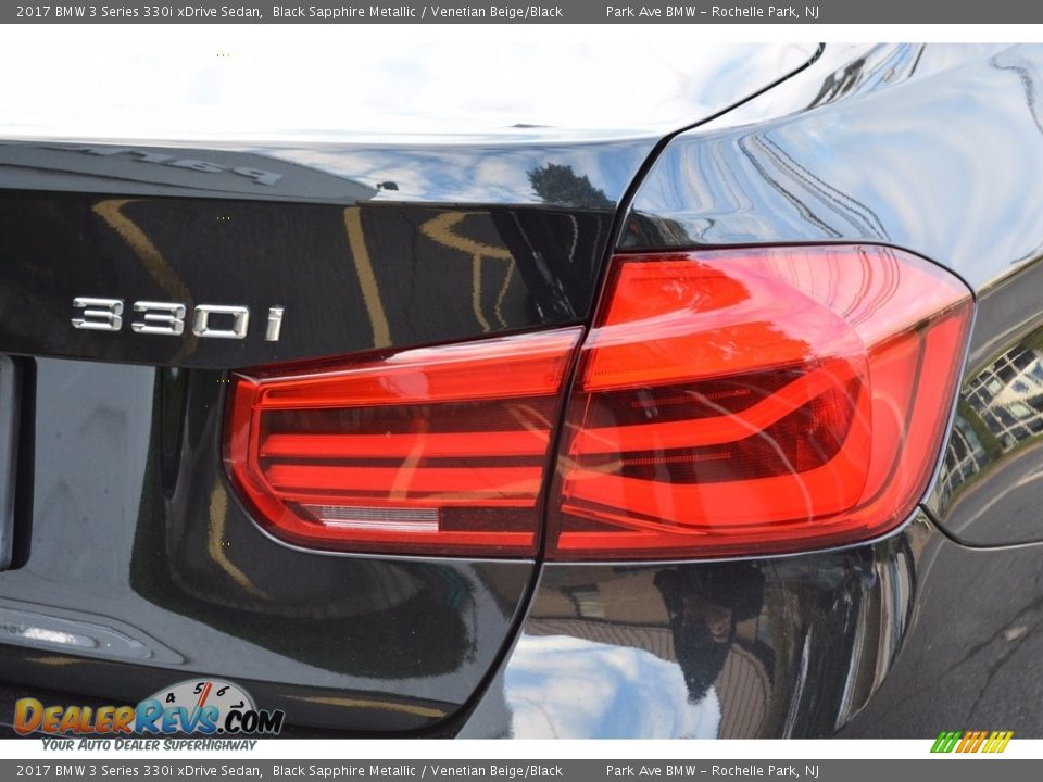 2017 BMW 3 Series 330i xDrive Sedan Black Sapphire Metallic / Venetian Beige/Black Photo #24