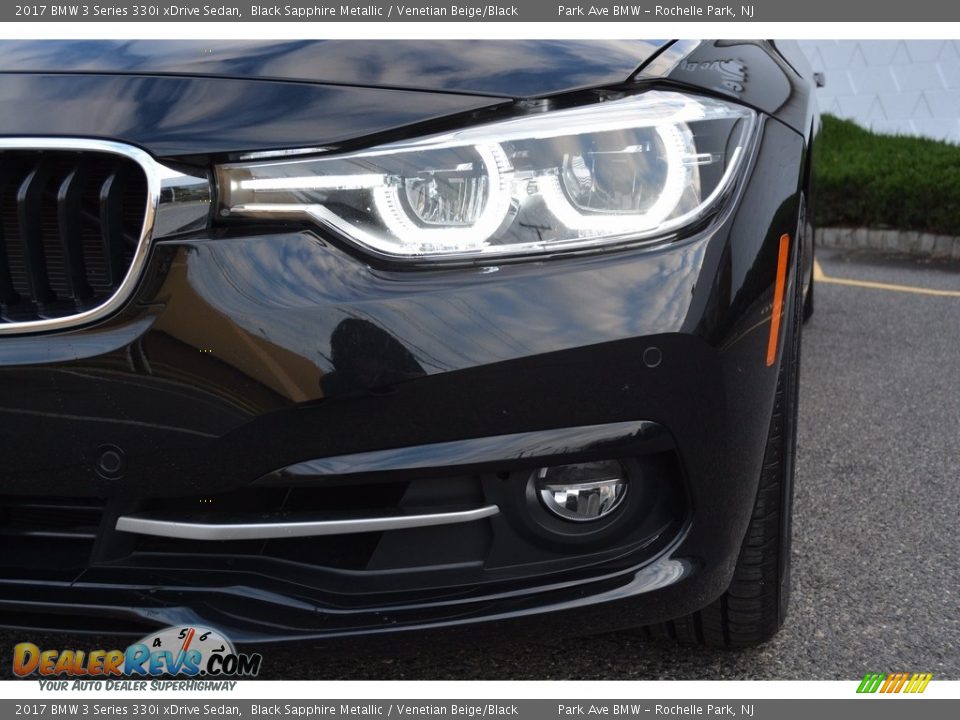 2017 BMW 3 Series 330i xDrive Sedan Black Sapphire Metallic / Venetian Beige/Black Photo #32