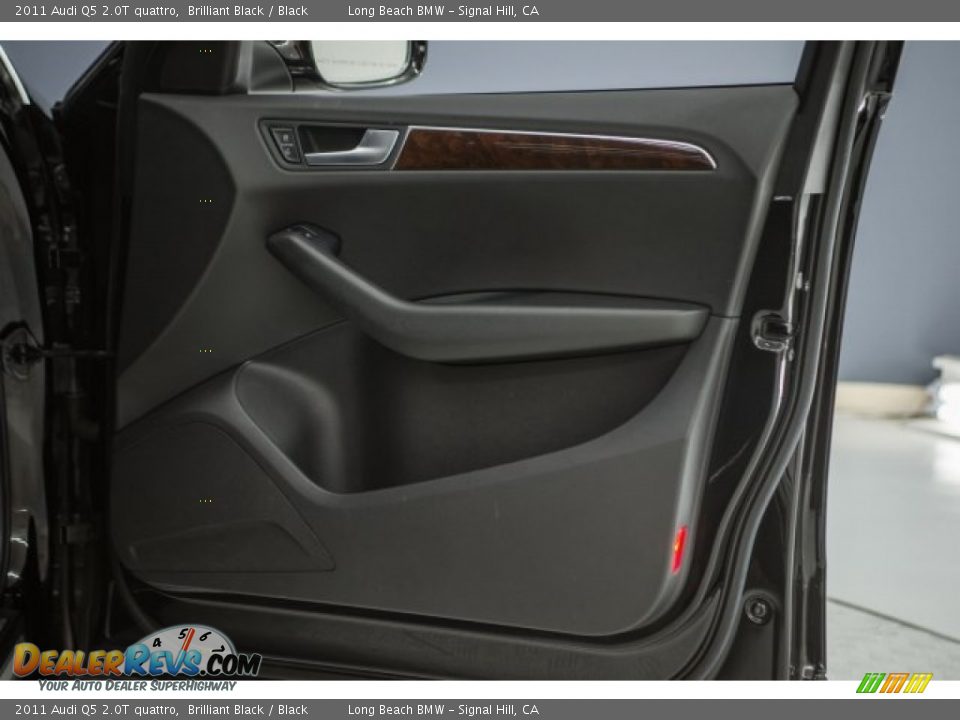 2011 Audi Q5 2.0T quattro Brilliant Black / Black Photo #24