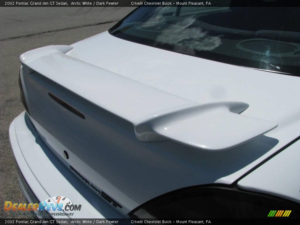 2002 Pontiac Grand Am GT Sedan Arctic White / Dark Pewter Photo #13