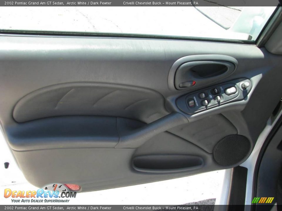 2002 Pontiac Grand Am GT Sedan Arctic White / Dark Pewter Photo #15