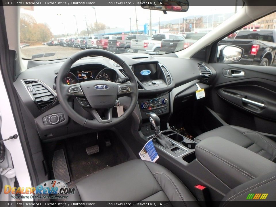 Charcoal Black Interior - 2018 Ford Escape SEL Photo #13