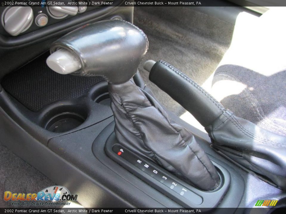 2002 Pontiac Grand Am GT Sedan Arctic White / Dark Pewter Photo #16