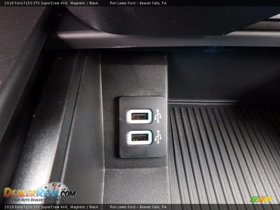 2018 Ford F150 STX SuperCrew 4x4 Magnetic / Black Photo #18