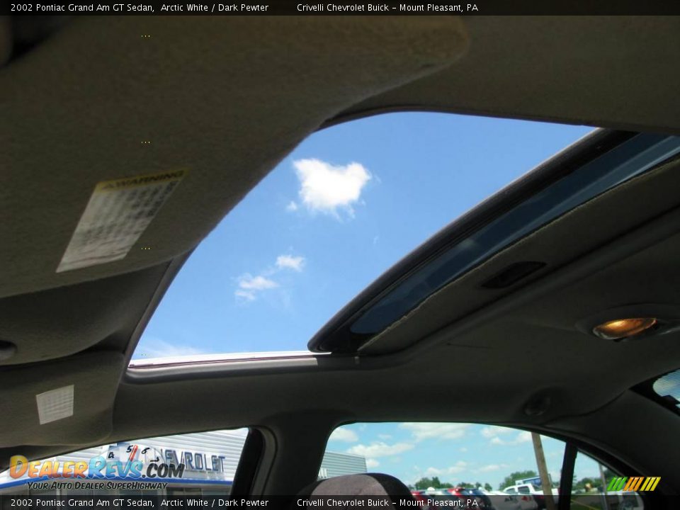 2002 Pontiac Grand Am GT Sedan Arctic White / Dark Pewter Photo #20