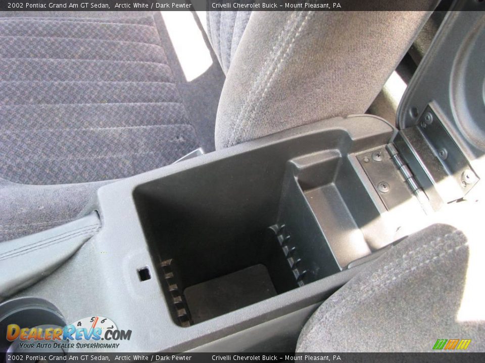 2002 Pontiac Grand Am GT Sedan Arctic White / Dark Pewter Photo #21