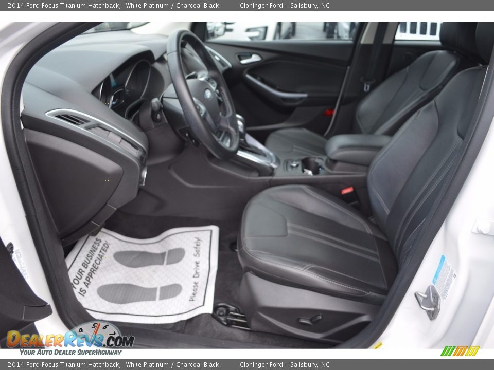 2014 Ford Focus Titanium Hatchback White Platinum / Charcoal Black Photo #9
