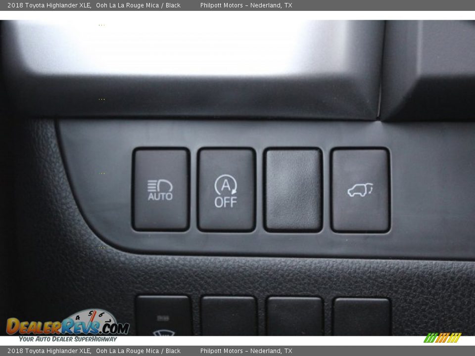2018 Toyota Highlander XLE Ooh La La Rouge Mica / Black Photo #19