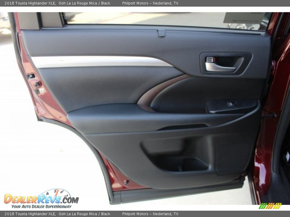 2018 Toyota Highlander XLE Ooh La La Rouge Mica / Black Photo #20