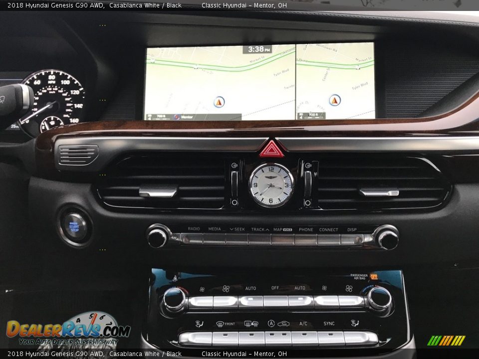 Controls of 2018 Hyundai Genesis G90 AWD Photo #7