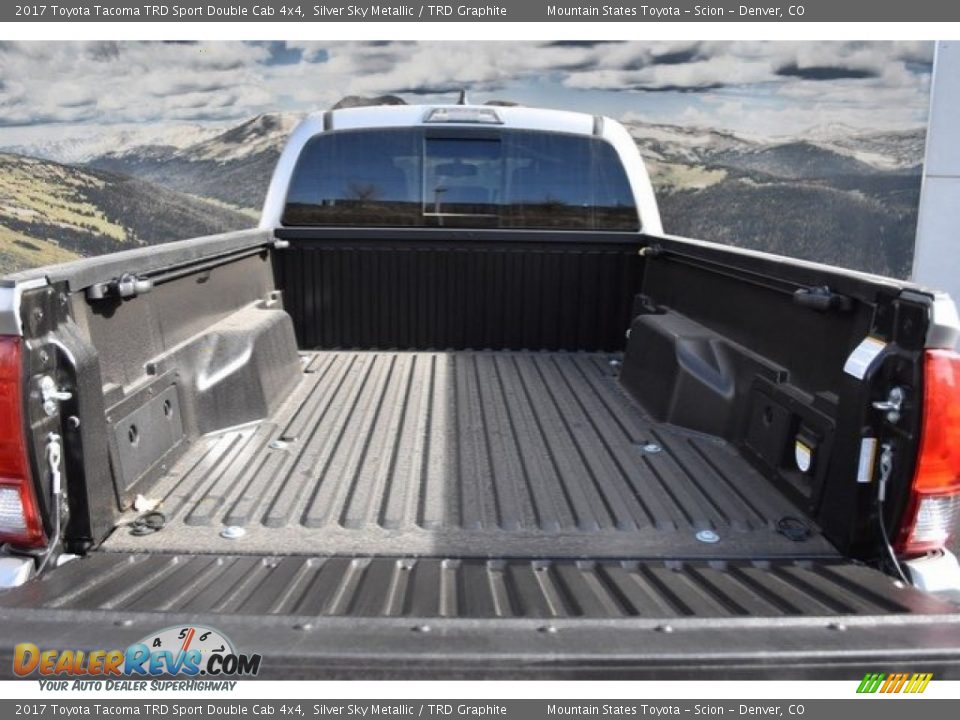 2017 Toyota Tacoma TRD Sport Double Cab 4x4 Silver Sky Metallic / TRD Graphite Photo #8