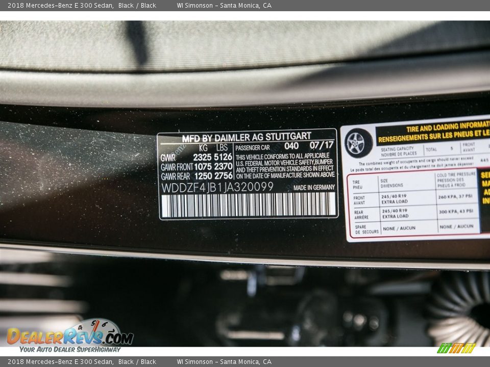 2018 Mercedes-Benz E 300 Sedan Black / Black Photo #11