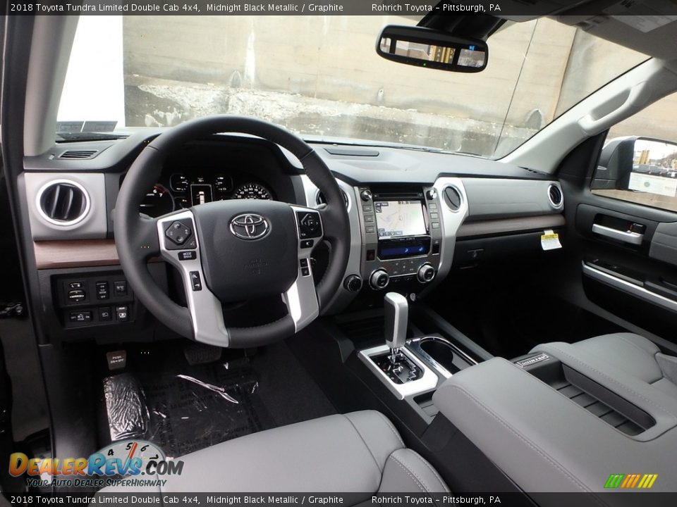 Graphite Interior - 2018 Toyota Tundra Limited Double Cab 4x4 Photo #8